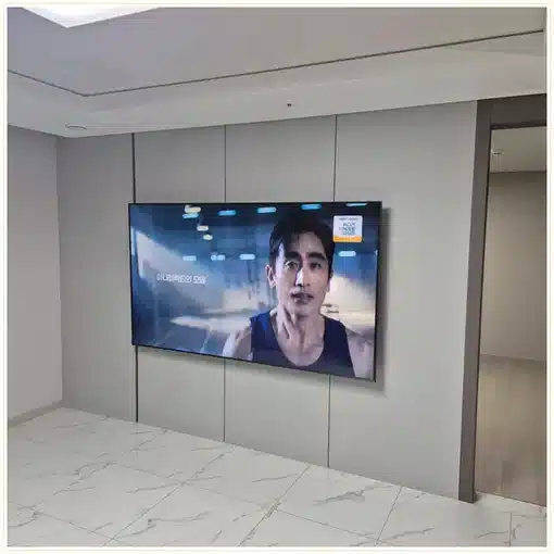 벽걸이TV 거실 설치 위치 참고 이미지