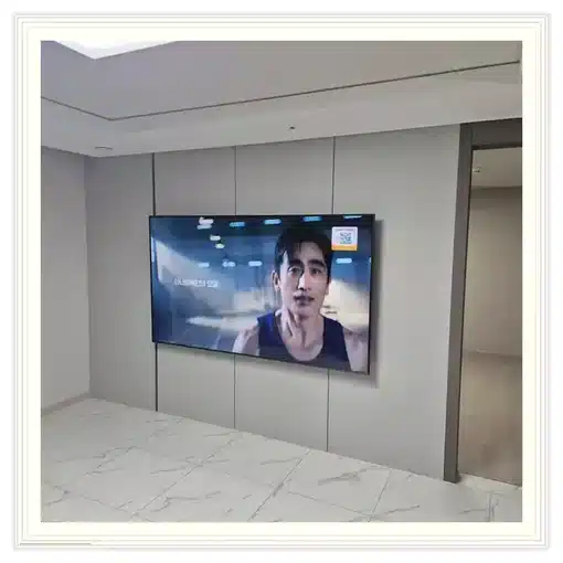 벽걸이TV 거실 설치 위치 참고 이미지