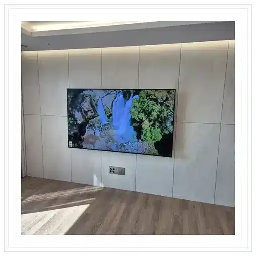 벽걸이TV 거실 설치 위치 참고 이미지
